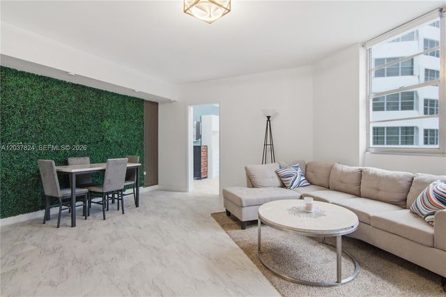 801 Brickell Bay Drive 764, Miami, FL 33131