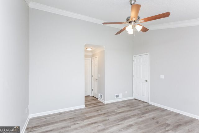 215 Ashland Manor Drive, Lawrenceville, GA 30045