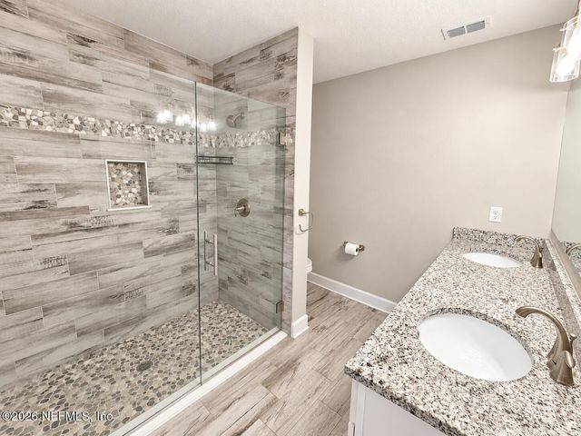 1380 OTTAWA Avenue, Jacksonville, FL 32210