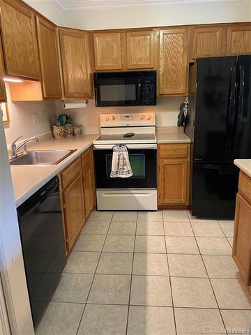 7485 Woodview Street 3, Westland, MI 48185