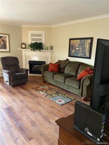 7485 Woodview Street 3, Westland, MI 48185