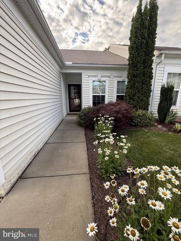 213 LONG POINT DR, Fredericksburg, VA 22406