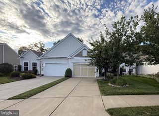 213 LONG POINT DR, Fredericksburg, VA 22406