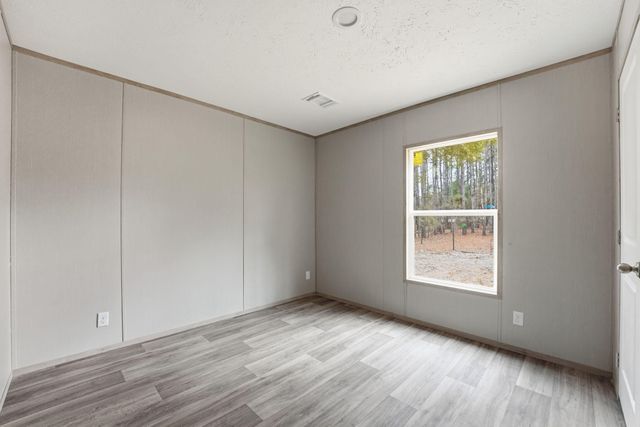 522 Watts Lane, Camden, SC 29020