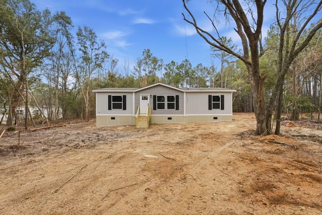 522 Watts Lane, Camden, SC 29020