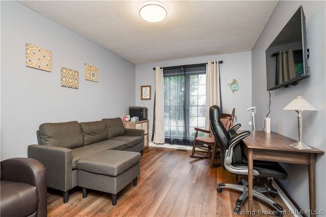 11901 Columbus Parkway, Sellersburg, IN 47172