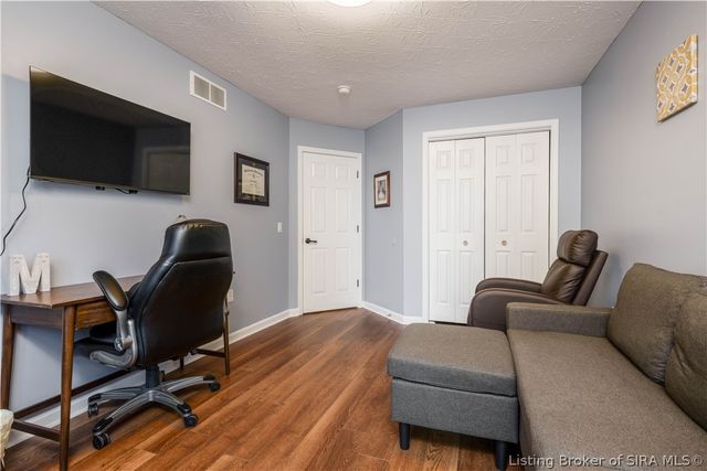 11901 Columbus Parkway, Sellersburg, IN 47172