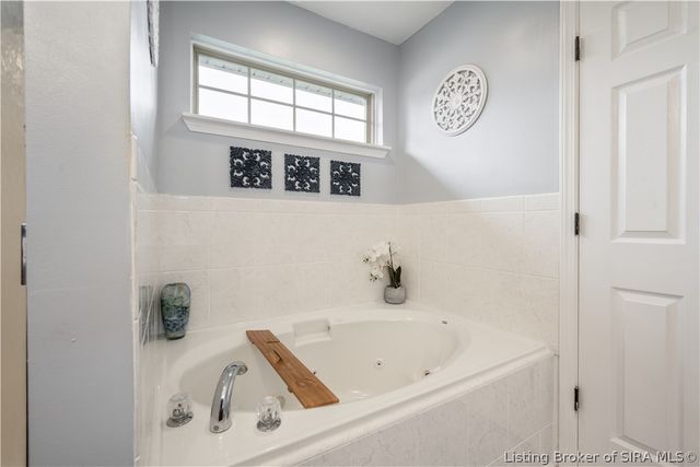 11901 Columbus Parkway, Sellersburg, IN 47172