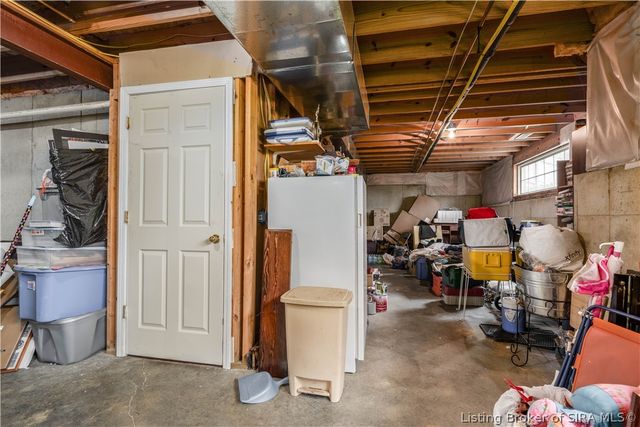 11901 Columbus Parkway, Sellersburg, IN 47172