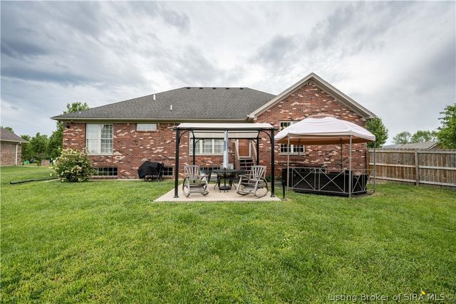 11901 Columbus Parkway, Sellersburg, IN 47172
