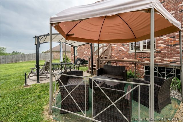 11901 Columbus Parkway, Sellersburg, IN 47172