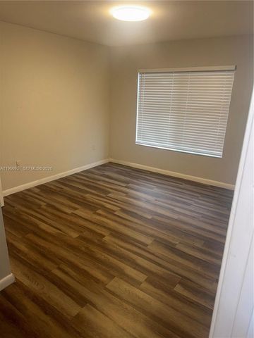 3183 Coral Lake Dr 3183, Coral Springs, FL 33065