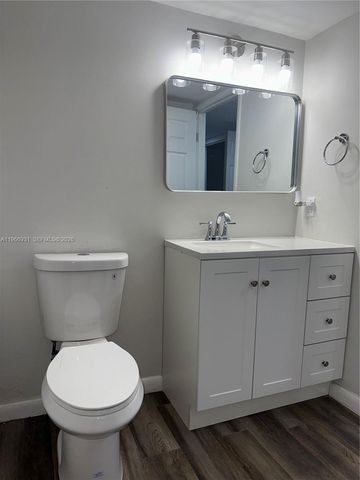 3183 Coral Lake Dr 3183, Coral Springs, FL 33065