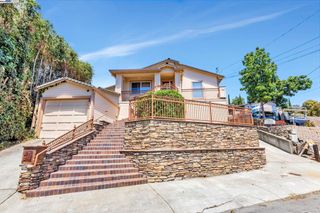 2230 Sol St, Castro Valley, CA 94578