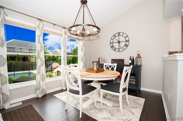 132 Boxelder Lane, Amherst, NY 14228
