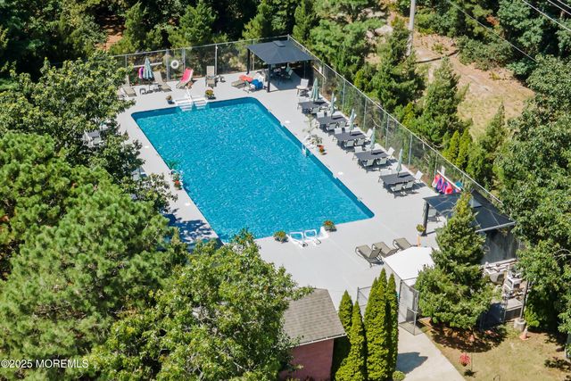 1645 Mount Everest Lane, Toms River, NJ 08753