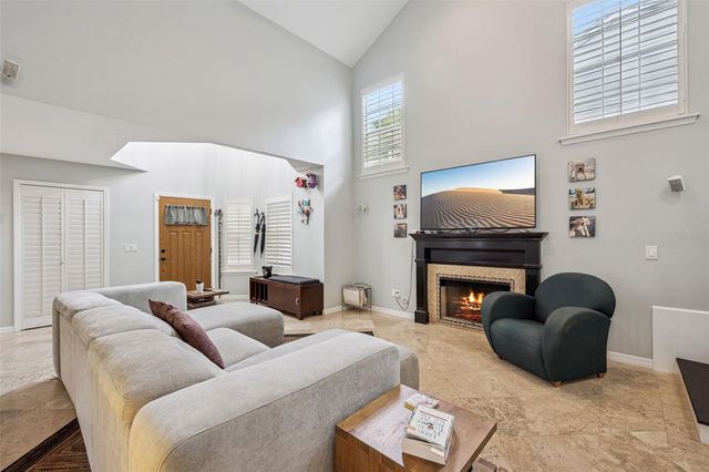 456 MAYFAIR CIRCLE, Orlando, FL 32803