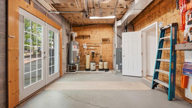 1782 Sterling Point NW, Cleveland, TN 37312