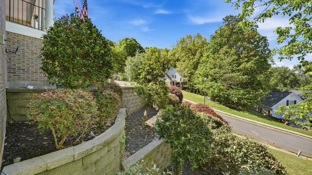 1782 Sterling Point NW, Cleveland, TN 37312