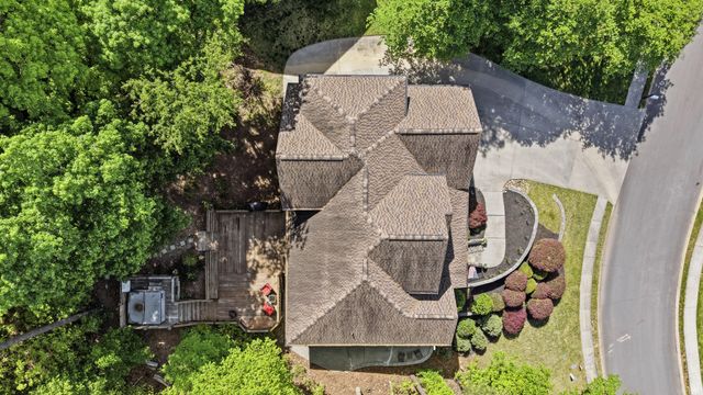 1782 Sterling Point NW, Cleveland, TN 37312