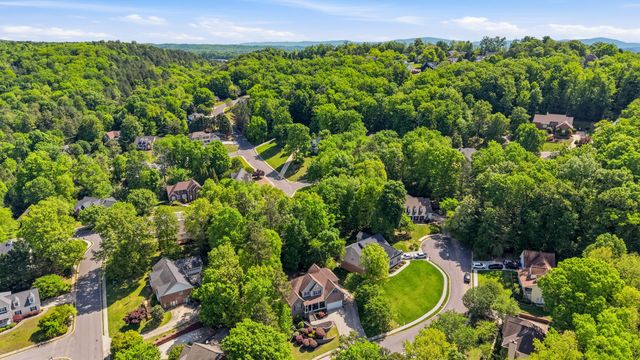 1782 Sterling Point NW, Cleveland, TN 37312