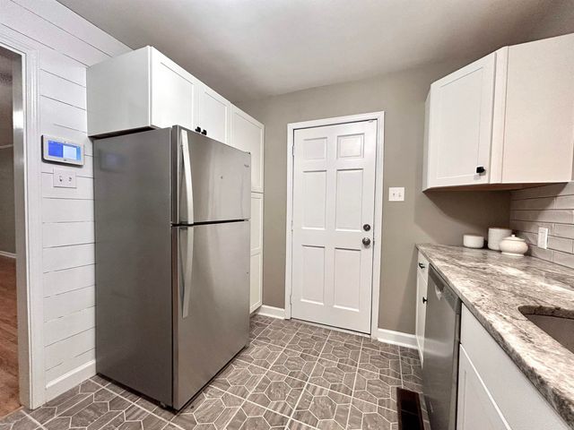 704 FOREST Lane, Benton, AR 72019