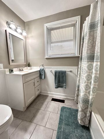704 FOREST Lane, Benton, AR 72019