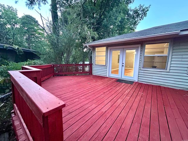 704 FOREST Lane, Benton, AR 72019