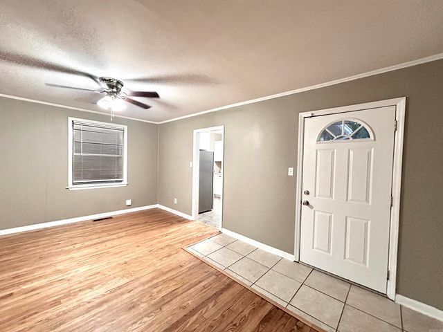 704 FOREST Lane, Benton, AR 72019