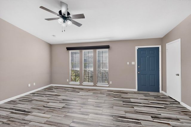 5613 Powers Street, The Colony, TX 75056