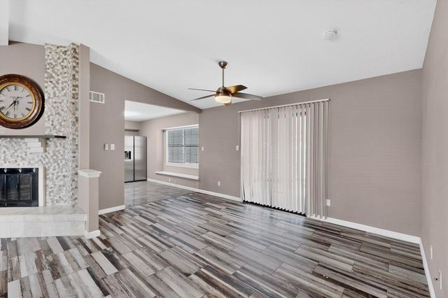 5613 Powers Street, The Colony, TX 75056