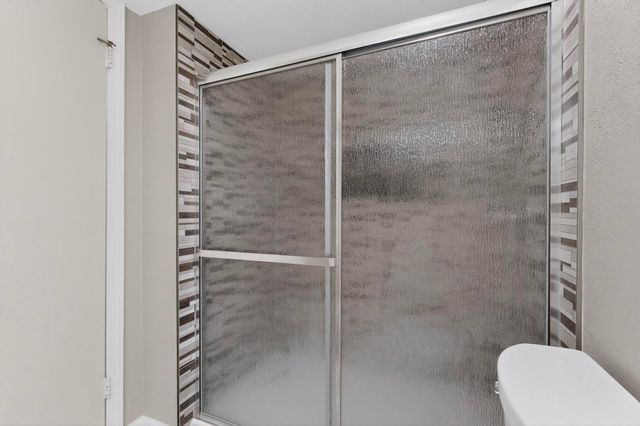 5613 Powers Street, The Colony, TX 75056