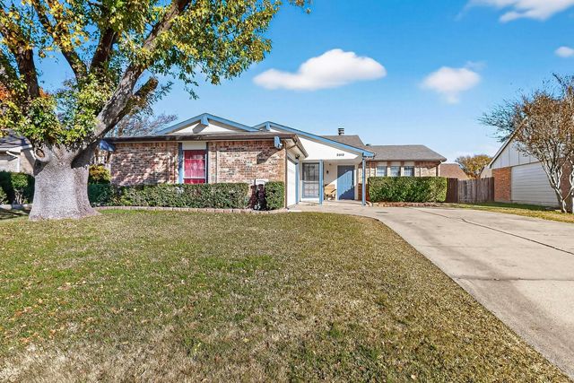 5613 Powers Street, The Colony, TX 75056