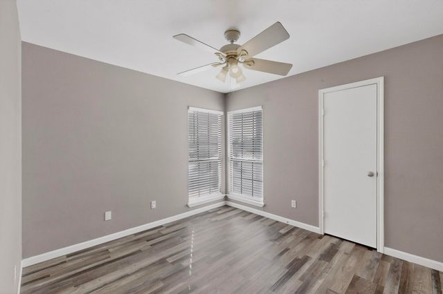 5613 Powers Street, The Colony, TX 75056