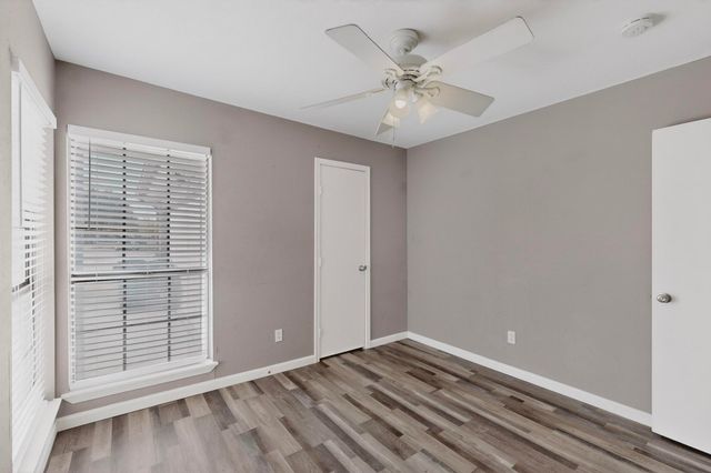 5613 Powers Street, The Colony, TX 75056