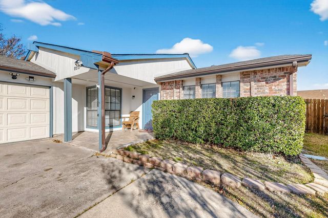 5613 Powers Street, The Colony, TX 75056