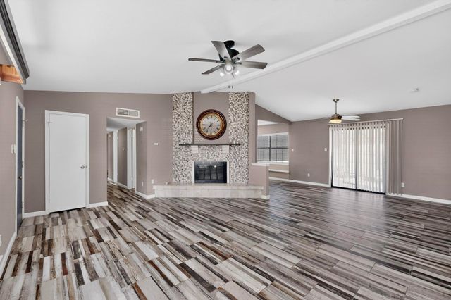 5613 Powers Street, The Colony, TX 75056