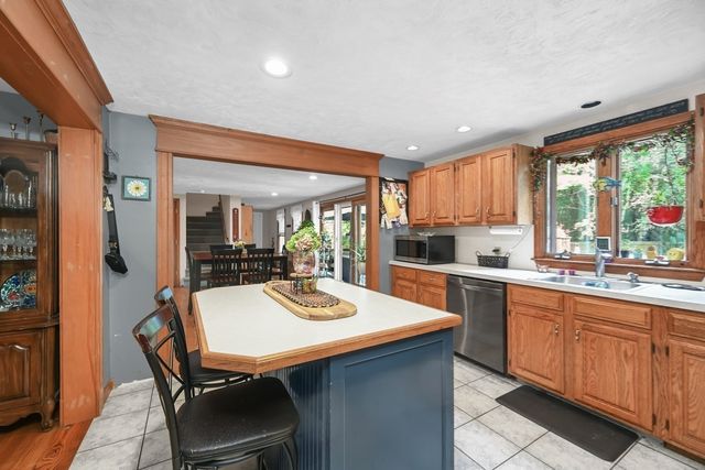 110 Ring Rd, Kingston, MA 02364