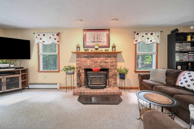 110 Ring Rd, Kingston, MA 02364