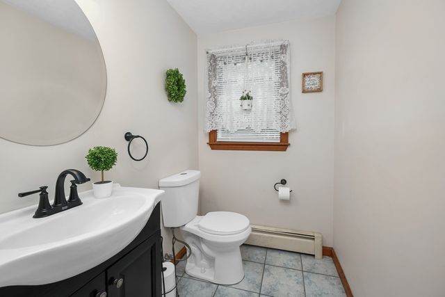 110 Ring Rd, Kingston, MA 02364