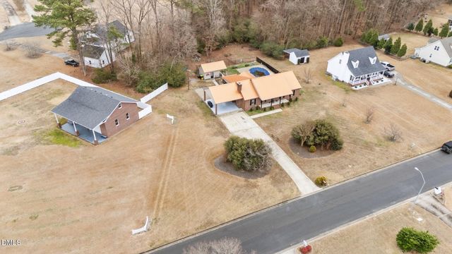 1055 Kelly Drive, Nashville, NC 27856