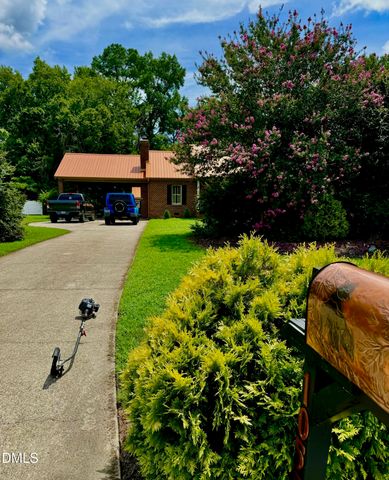 1055 Kelly Drive, Nashville, NC 27856