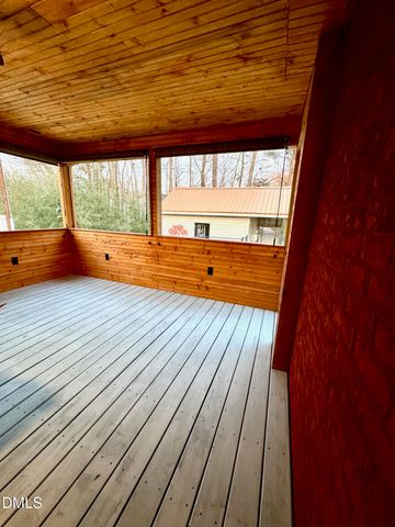 1055 Kelly Drive, Nashville, NC 27856