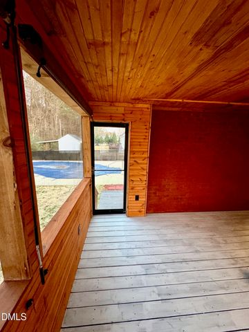 1055 Kelly Drive, Nashville, NC 27856