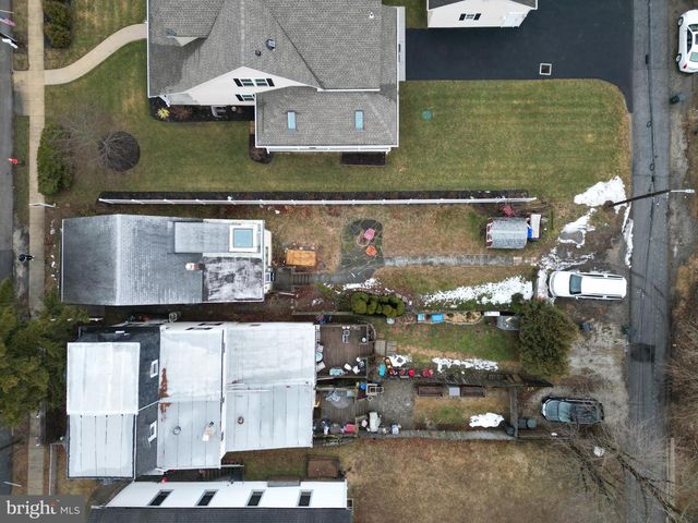 617 MANCHESTER AVE, Media, PA 19063