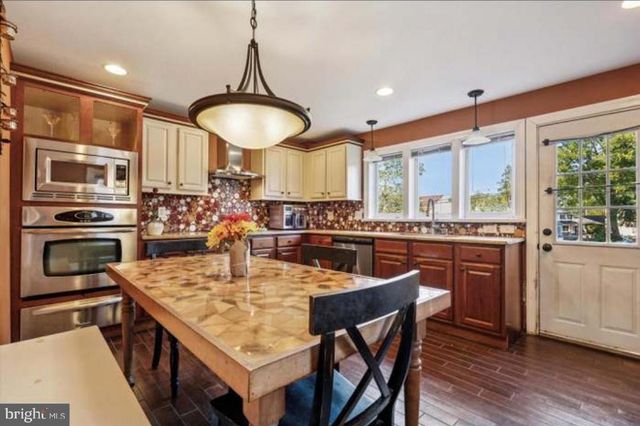 617 MANCHESTER AVE, Media, PA 19063