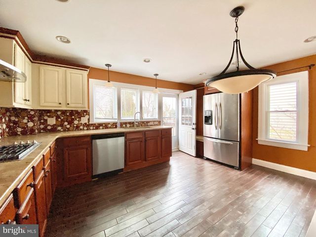 617 MANCHESTER AVE, Media, PA 19063