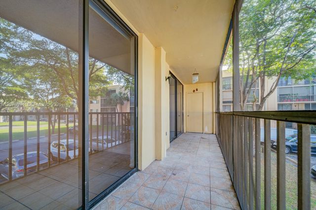 8420 SW 133rd Ave Road 224, Miami, FL 33183