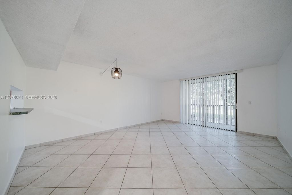 8420 SW 133rd Ave Road 224, Miami, FL 33183