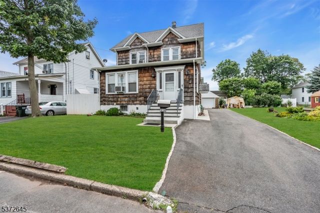 98 Douglas Ave, Franklin Twp., NJ 08873